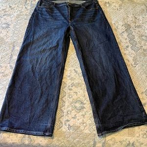Old Navy high-waisted wide-leg jeans